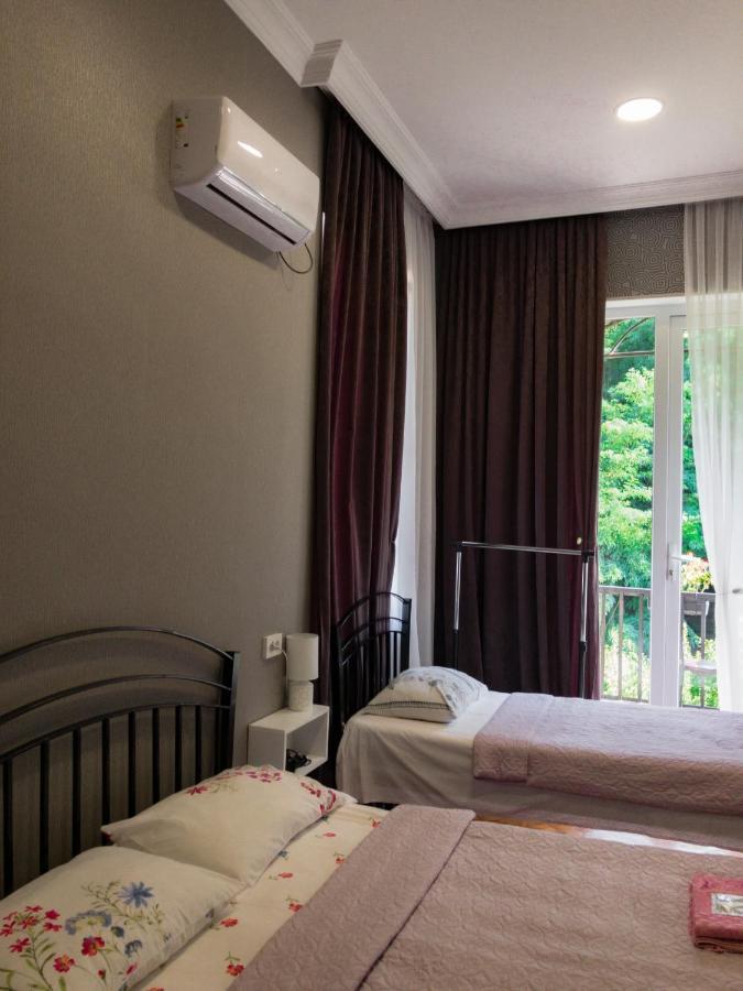 A.G'S Guest House Kutaisi Luaran gambar